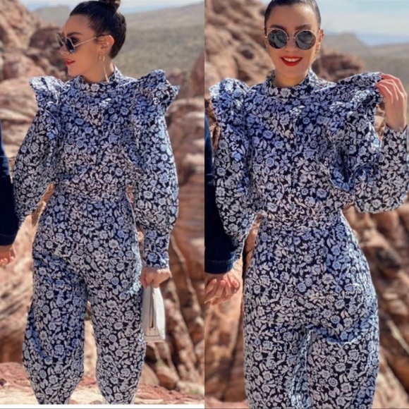 🦋Bloggers Favorite🦋 Zara Floral Jumpsuit Size M - Picture 7 of 16